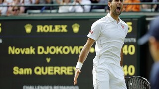 Djokovič vo Wimbledone šokujúco prehral, grandslamový titul neobháji