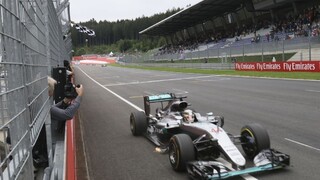 Veľká cena Rakúska mala nervydrásajúce rozuzlenie, víťaza vypískali