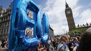 Záchrana Británie po Brexite? Firmy povzbudia nízkou daňou