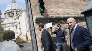 Po vatikánskom škandále s únikom informácií žiadajú prokurátori tresty