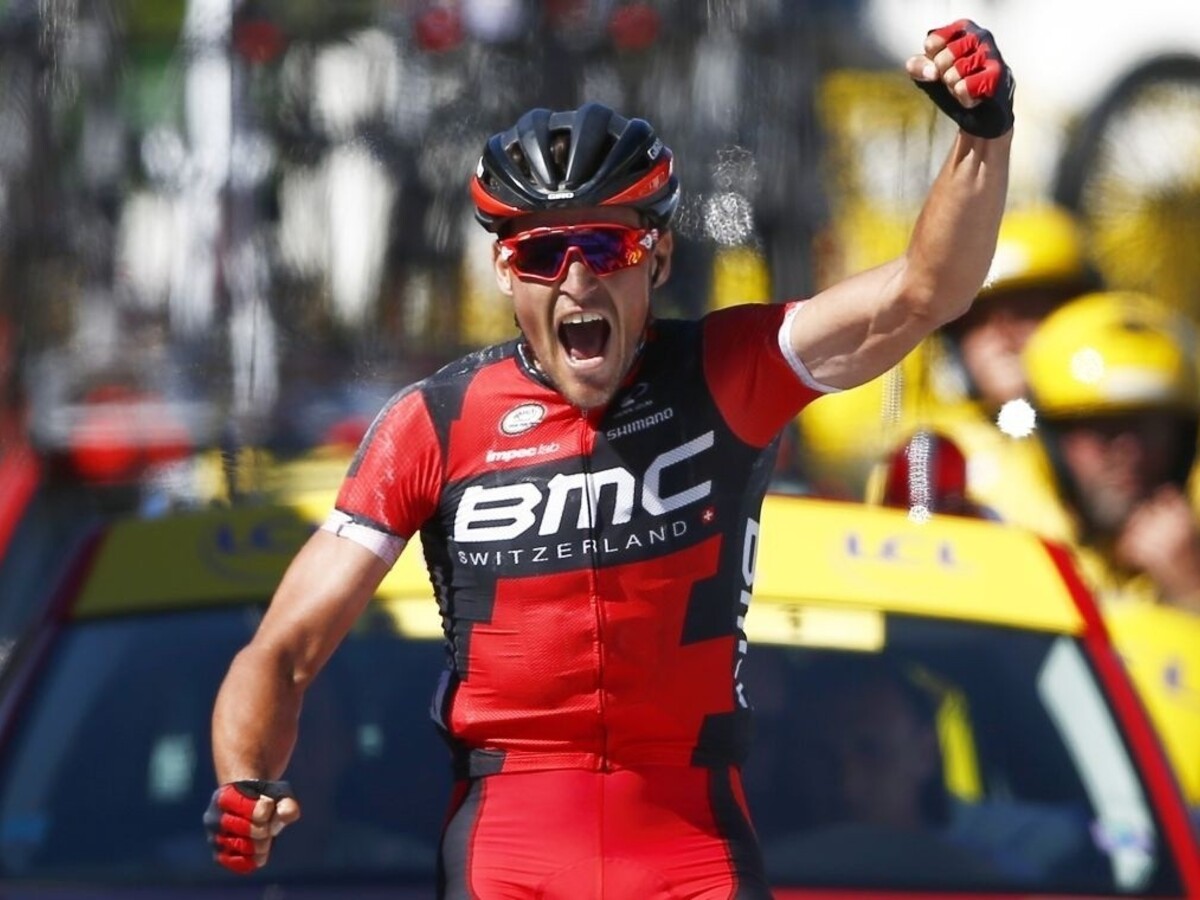Van Avermaet vyhral 5. etapu a vyzliekol Sagana zo žltého dresu