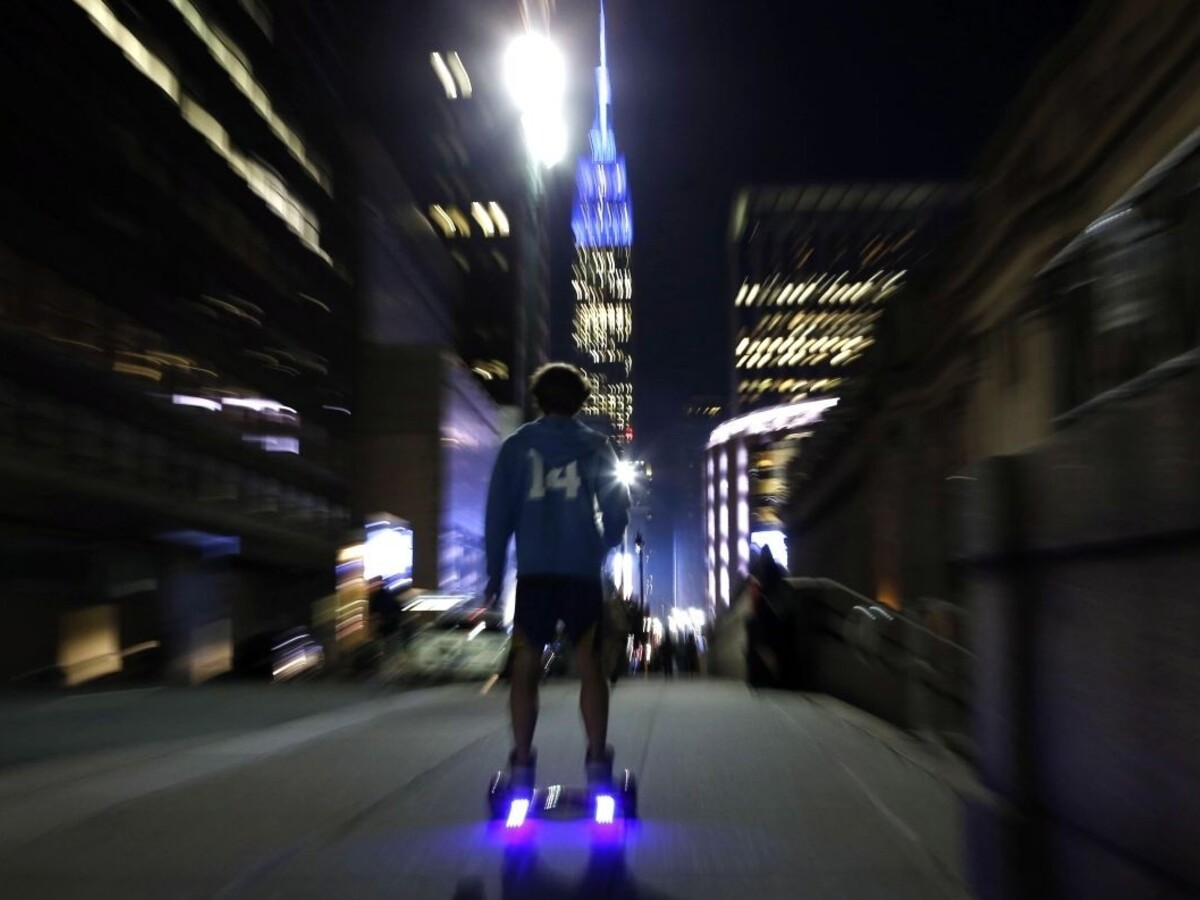 Približne miliónu hoverboardov hrozí explózia, znie z USA