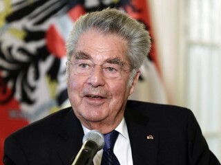 Fischer skončil v úrade prezidenta, Rakúšanov čaká voľba jeho nástupcu