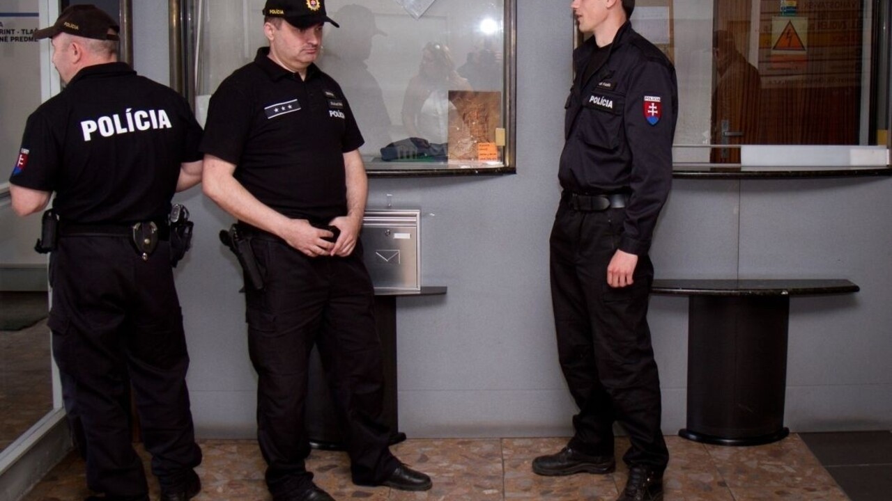 NAKA obžalovala sedem členov organizovanej skupiny z prepadnutí