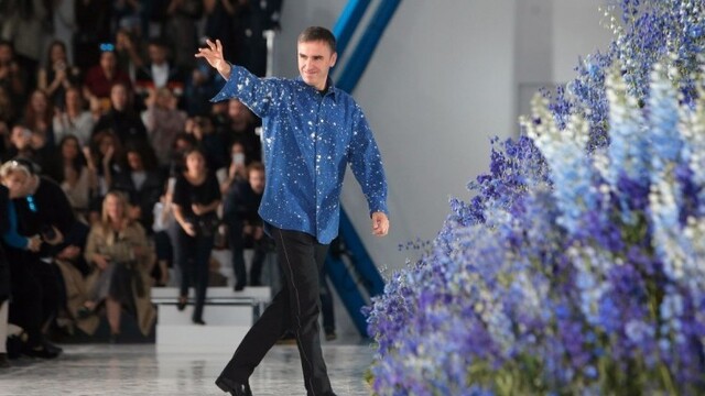 raf-simons_0a000002-b170-3e6c.jpg
