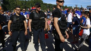 V Paríži sa pripravujú na finále Eura, polícia posilnila bezpečnosť