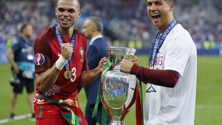 Finále Eura prinieslo viacero zaujímavostí, Pepe hráčom zápasu