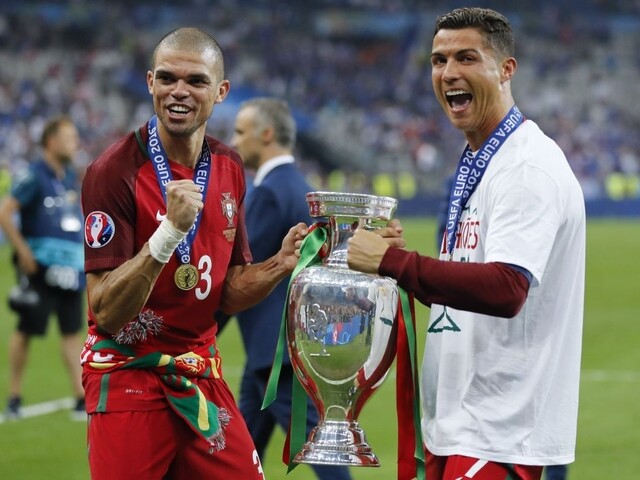 Finále Eura prinieslo viacero zaujímavostí, Pepe hráčom zápasu