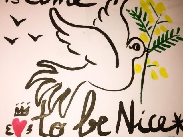 It's time to be Nice. Umelci si kresbami uctili obete masakra
