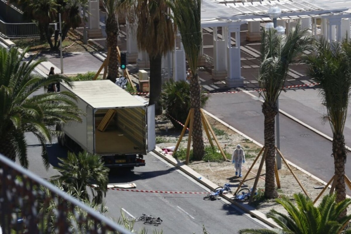 france-truck-attack-ba48a4dcb0f244b38fe7c9192c8bb1d1_e0a31487.jpg
