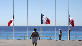 Francúzske úrady zatkli niekoľko ľudí v súvislosti s útokmi v Nice