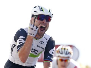 Cavendish víťazom 14. etapy, Sagan obsadil tretiu priečku