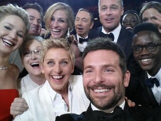 Moderátorka vysvetlila, ako vznikla slávna selfie z Oscarov