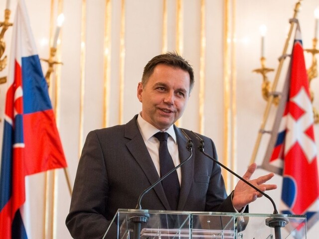 SaS skritizovala ministra financií pre dane a podnikateľské prostredie