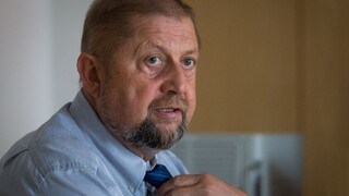 Klamal Harabin o odmenách? Pravdu majú ukazovať zverejnené dokumenty