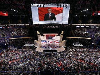 Cruz otvorene nepodporil Trumpa, republikánsky zjazd ho vypískal