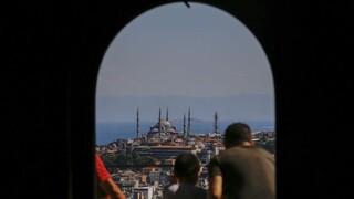 Turecký turizmus zažíva zlé časy, výnimočný stav dovolenkárov neláka