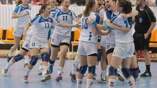 Slovenské hádzanárky bez straty bodu, postupujú do osemfinále