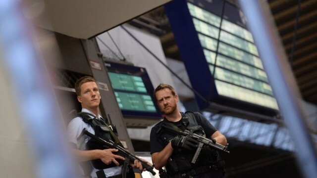 germany-munich-shooting-97f053e7361f407798686aa93470a863_0a000002-7819-0a49.jpg