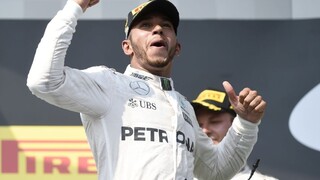 Hamilton triumfoval na VC Maďarska, je novým lídrom šampionátu