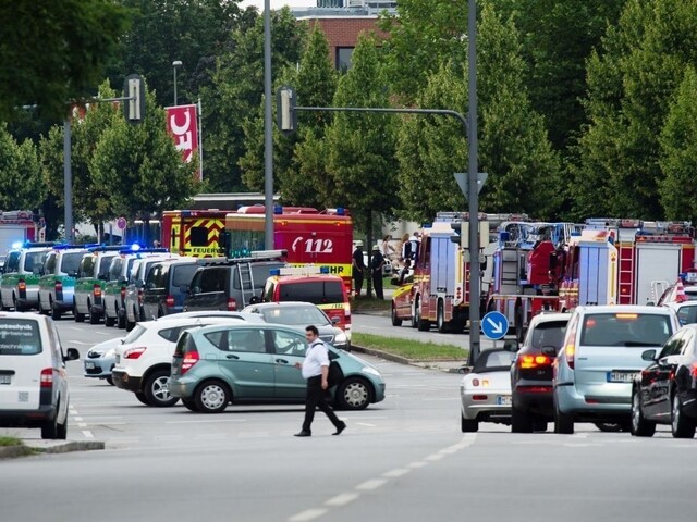 Vedel zrejme o útoku, ale nič nepovedal. Strelcov kamarát čelí obvineniu