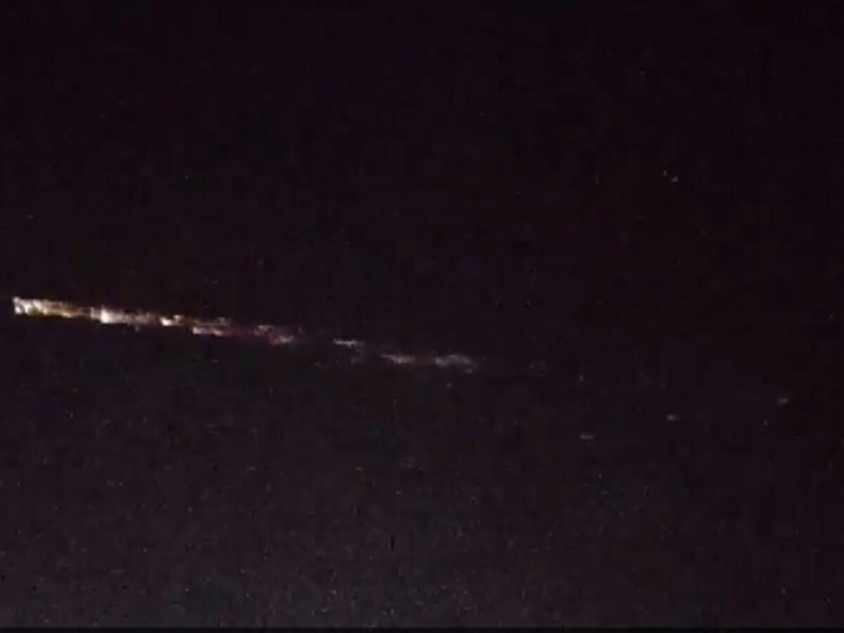 Nad USA zažiarila ohnivá guľa, na meteorit sa pohybovala pomaly