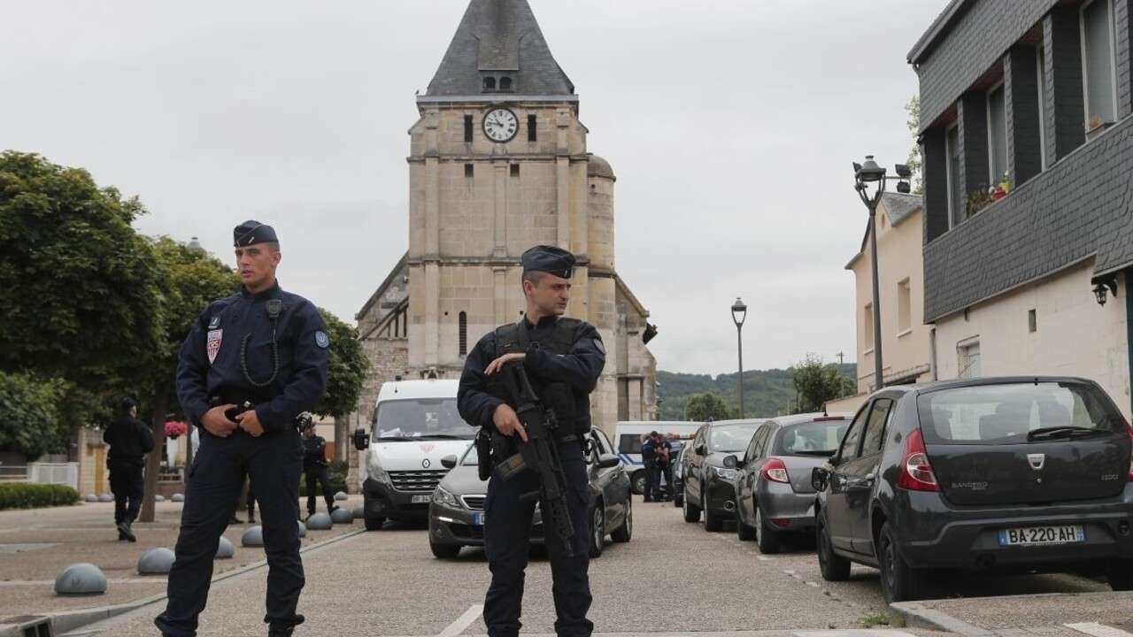 Na útočníkov z kostola si Turecko dávalo pozor, obom zakázalo vstup