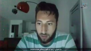 Zakúsite to, čo naši bratia. Zverejnili nové video s útočníkom z kostola