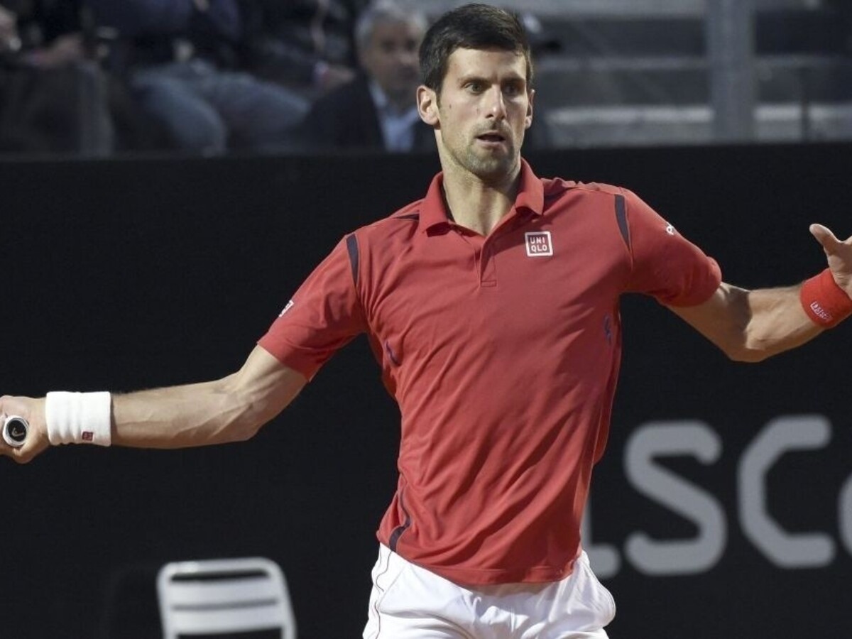 Djokovič cez Štěpánka hladko do štvrťfinále turnaja v Toronte