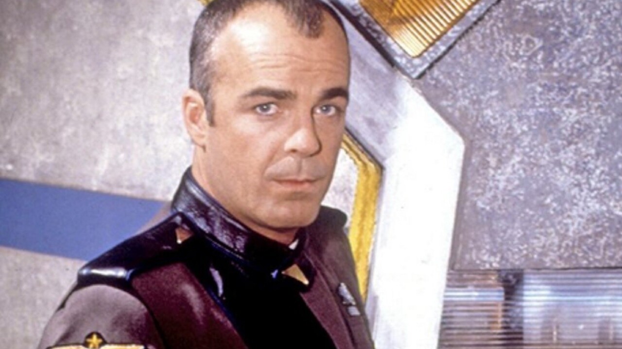 Za nejasných okolností zomrel herec Jerry Doyle, známy z Babylonu 5