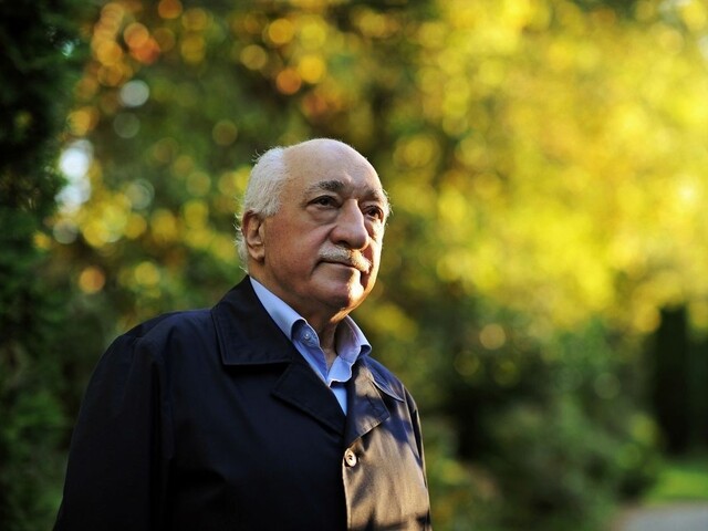 Gülen verí, že ostane v USA. Ankara vraj oficiálnu žiadosť nepodala