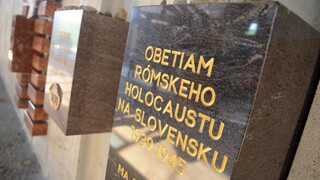 V Banskej Bystrici sa zišli Rómovia, spomínali na obete holokaustu