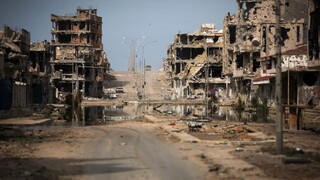 Líbyjská vláda dobyla dôležitú časť Syrty, pomohli im nálety