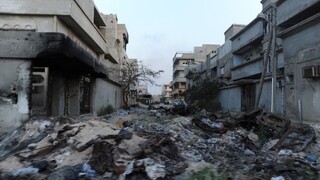 Samovražedný útok zabil v líbyjskom Benghází desiatky ľudí