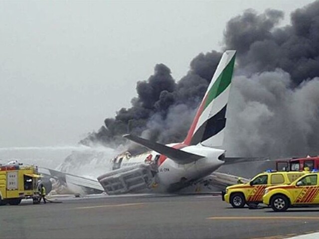 V Dubaji havarovalo lietadlo s takmer tristo ľuďmi na palube