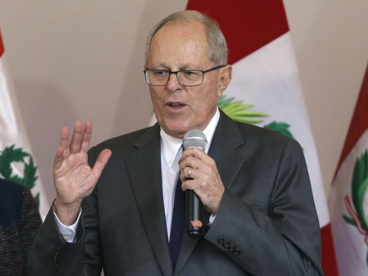Peruánska vláda sa zapotila, nový prezident nariadil verejnú rozcvičku