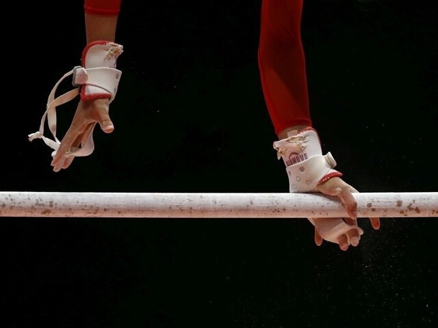 Noha mu zostala v neprirodzenom uhle, gymnasta sa v Riu vážne zranil