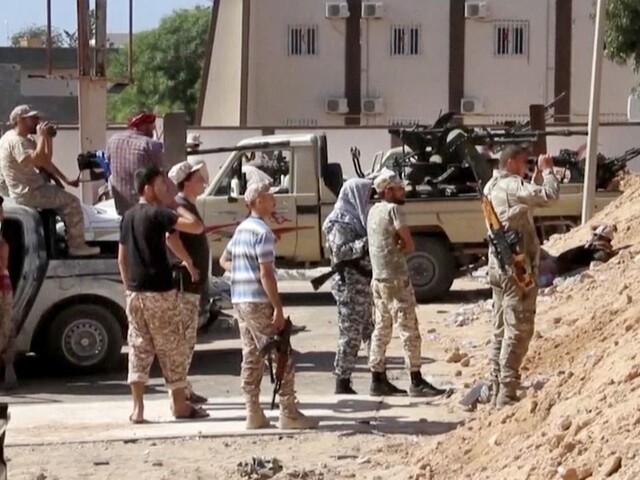 Vojaci líbyjskej vlády obsadili veliteľstvo islamistov v Syrte