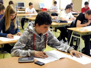 prijímacie skúšky študenti 1140px (TASR)