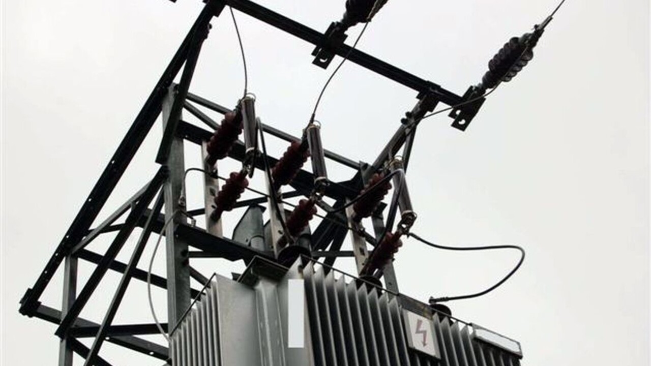 elektrina stĺp káble 1140 px (SITA/KR PZ Žilina)