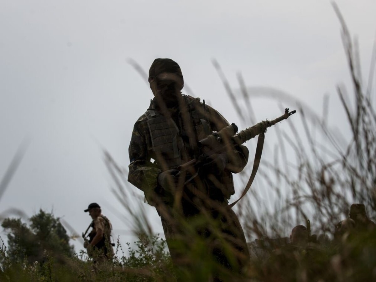 Ukrajina vojak Donbas 1140px (SITA/AP)