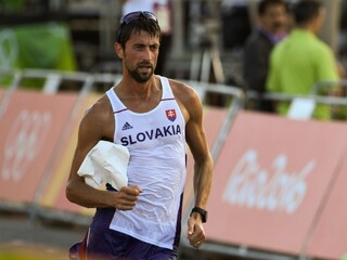 Kučmín v chôdzi zaostal, olympijským víťazom je Čen Wang