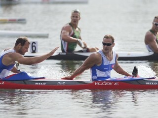 Kanoisti Vlček s Tarrom postúpili do olympijského finále K2