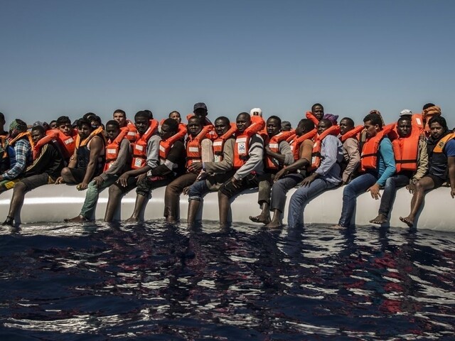 Migrantov sa krajinám nedarí integrovať, väčšina z nich je nezamestnaná