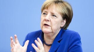 Únia môže zrušiť protiruské sankcie, podmienkou je prímerie na Ukrajine