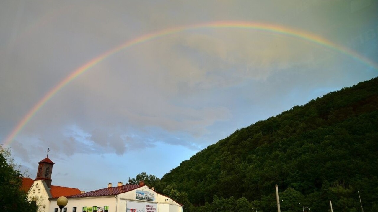 Pozor na dážď. Stredné Slovensko potrápia zrážky