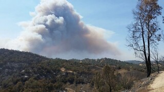 Ľudia evakuovaní pred požiarmi v južnej Kalifornii sa môžu vrátiť domov