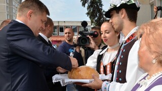 Vláda sa zo Sabinova presunula do Sobraniec, schválila plán pre región