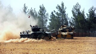 Turecké strely odpovedali na útok islamistov v Sýrii
