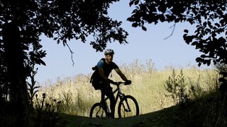 Cyklistom v Česku povolia tri pivá, zákon prešiel Senátom